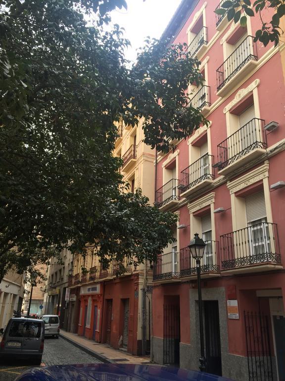 Apartamentos Auhabitat Zaragoza, Edificio De Apartamentos Turisticos Exterior photo